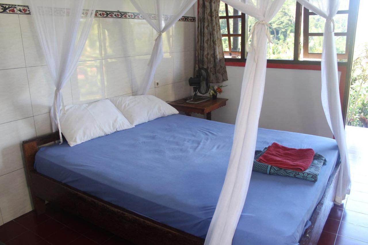Pondok Lembah Dukuh Homestay Karangasem Exteriör bild